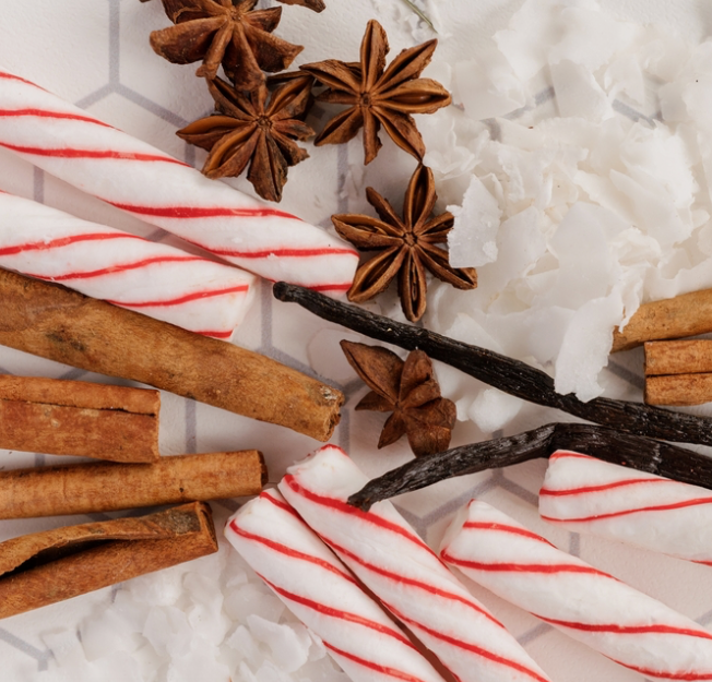 Stovetop Simmer in Peppermint Joy Scent - Peppermint/Vanilla/Star Anise